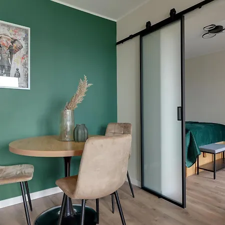 Riverside - Kamienna Grobla 24 By Lion * Gdansk